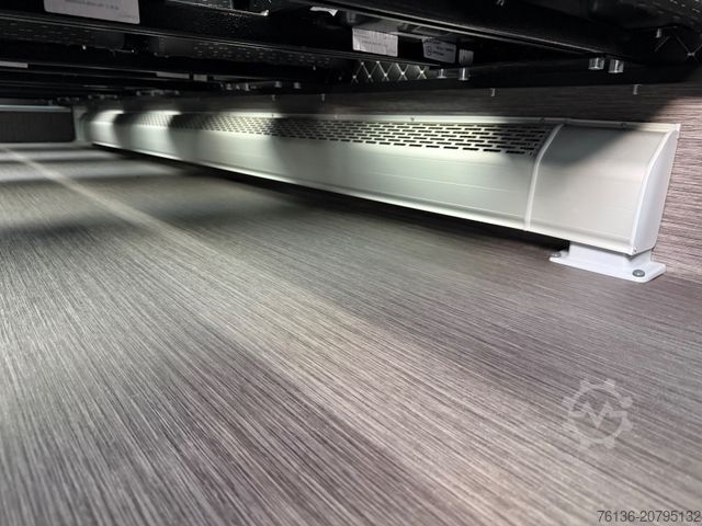 Kleinbus MERCEDES-BENZ Sprinter 519 23+1 Klima Standheizung Ahk El. Tür