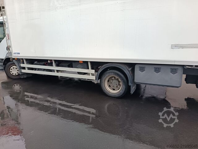 Refrigerated truck renault midlum d 220