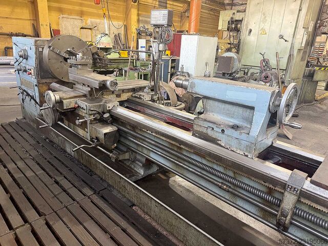 Center Lathe SARO SNA 710 × 3000