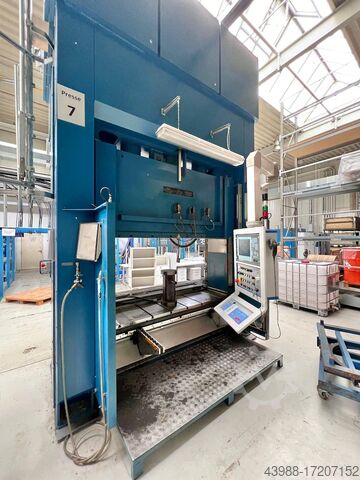 Double column press / Straight side press LAUFFER RKP 140