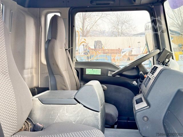 Kipper LKW MAN TGA 26.350 * KIPPER 4,90m + TEREX ATLAS * 6x4 *
