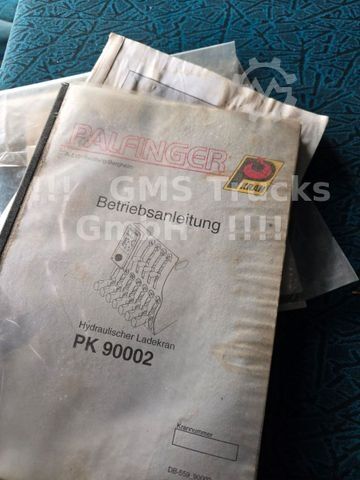 Standard tractor unit DAF 95XF / 8X4 / 35m Palfinger Kran PK 90002 / Winch