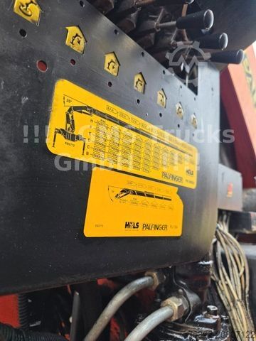 Standard tractor unit DAF 95XF / 8X4 / 35m Palfinger Kran PK 90002 / Winch