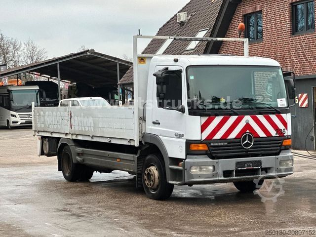LKW mit Pritsche (offen) MERCEDES-BENZ Atego 1228L 4x2 Pritsche 12t.
