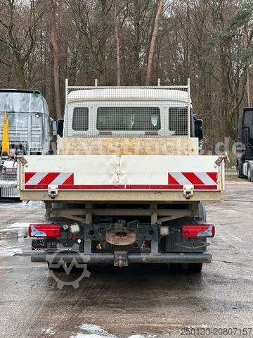 Transporter mit Kipper MAN TGL 8.220