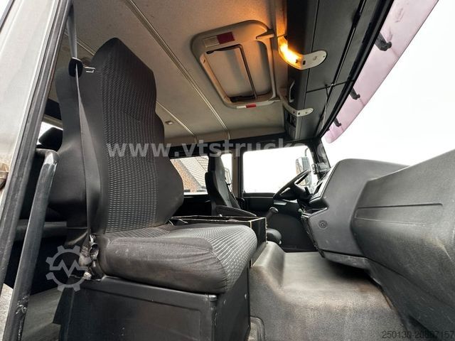 Transporter mit Kipper MAN TGL 8.220