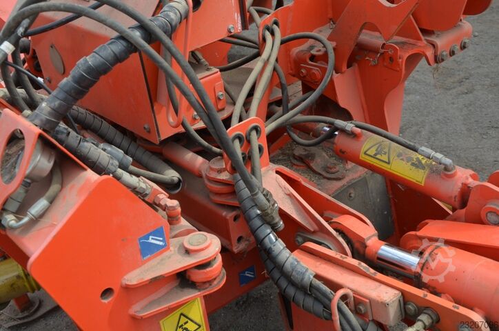 Kuhn FC 813 Lift Control Kuhn FC 813 Lift Control