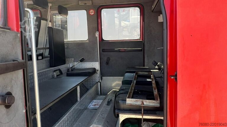 Löschfahrzeug DAF 1700 ATI (FIRETRUCK / 60.000 KM / MANUAL PUMP /...
