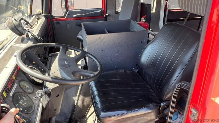 Löschfahrzeug DAF 1700 ATI (FIRETRUCK / 60.000 KM / MANUAL PUMP /...