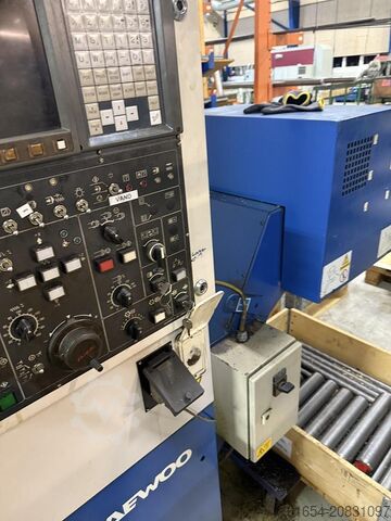 Gebrauchte CNC-Drehmaschine Fabrikat DAEWOO Modell LYNX 200 A DAEWOO LYNX 200 A
