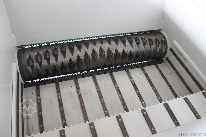 Single Shaft Shredder Genox BH2000