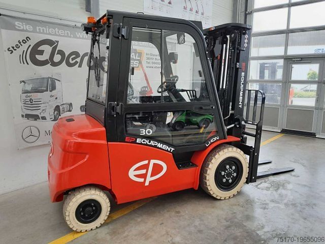 Front loader forklift EP Equipment EFL303 / 3,0T / Triplex: 4,80m / SS