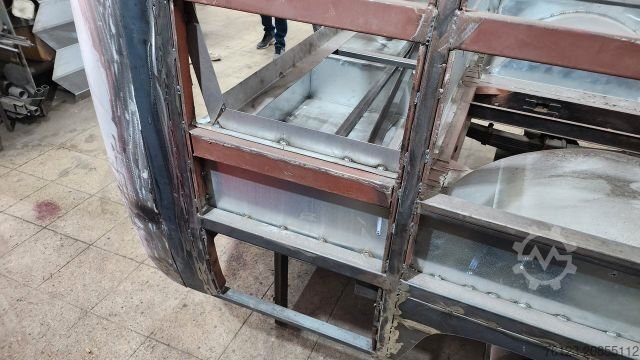 Kleinbus MERCEDES-BENZ Vorgänger Sprinter O 319 Samba mit Faltdach AC