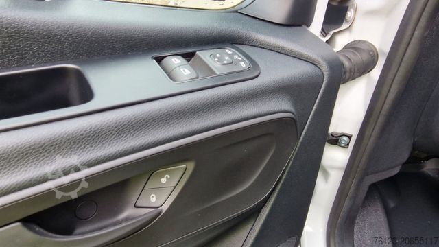 Kleinbus MERCEDES-BENZ Sprinter Lord Comfort 12 Sitzer In Stock