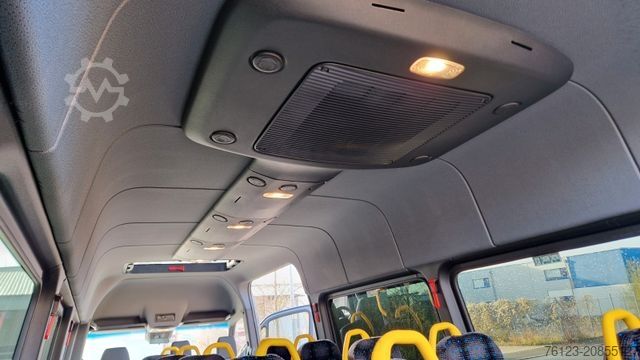 Kleinbus MERCEDES-BENZ Sprinter Lord Light 22 Sitzer 5 x Lagerfahrzeug