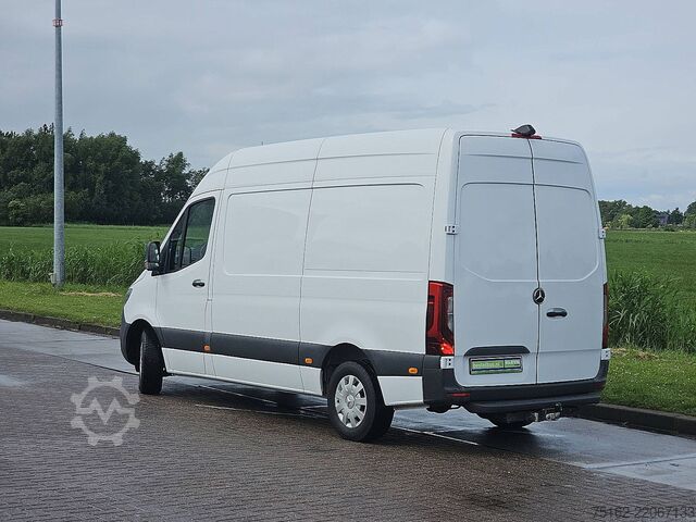 High-roof van MERCEDES-BENZ SPRINTER 317 CDI 37 AUT. L2H2
