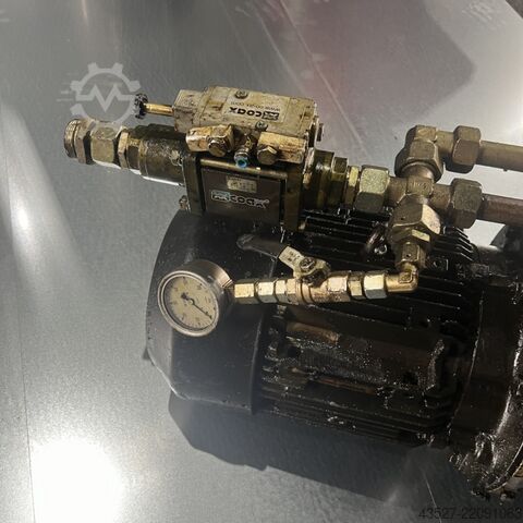 Coolant pump KNOLL KTS 25-50-T + Motor
