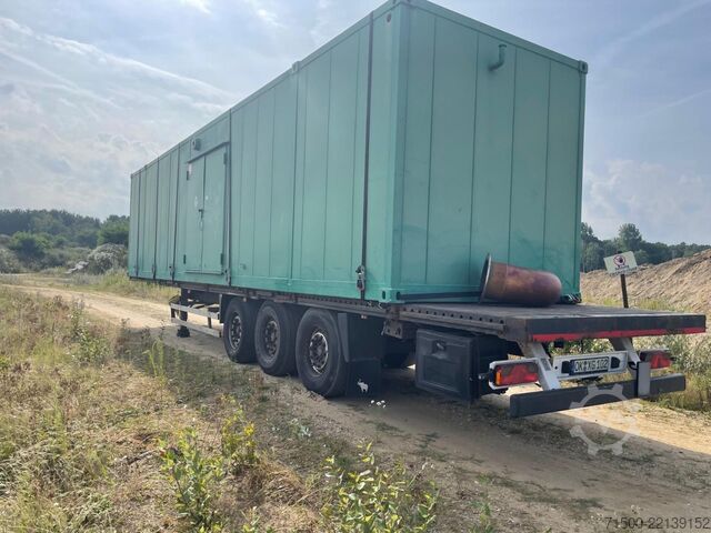 Emergency power generator MTU V12-2000