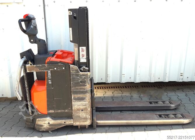 High lift pallet truck SWE 200D BT SWE 200D