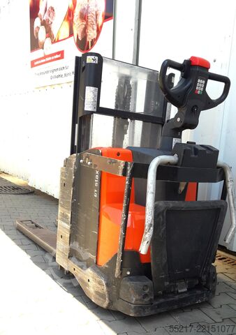High lift pallet truck SWE 200D BT SWE 200D