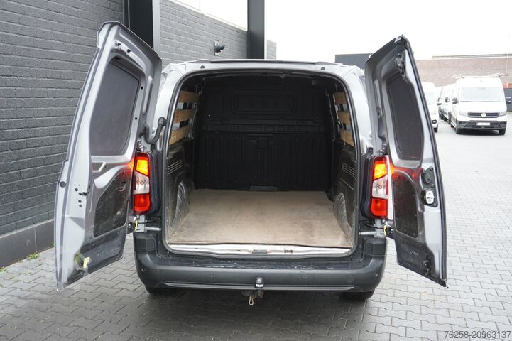 Delivery van Toyota PROACE CITY 1.5 130PK EURO 6 - Airco - Navi - C...