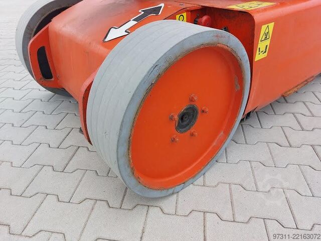 Articulated boom lift Manitou 120AETJ C 3D