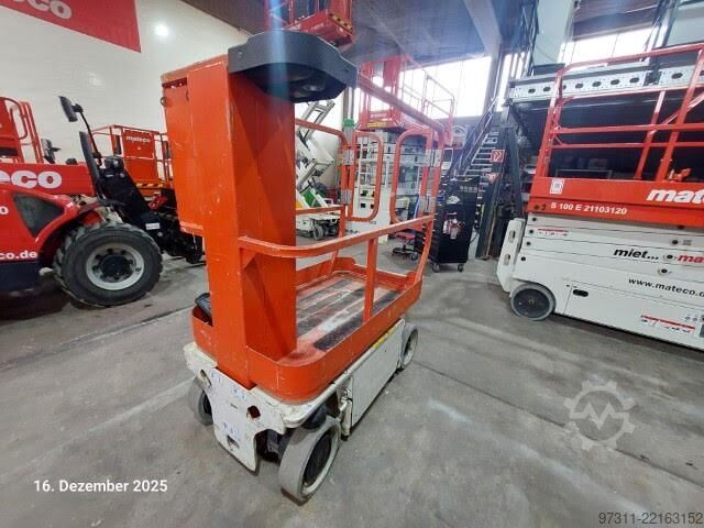 Aerial platform JLG 1230ES