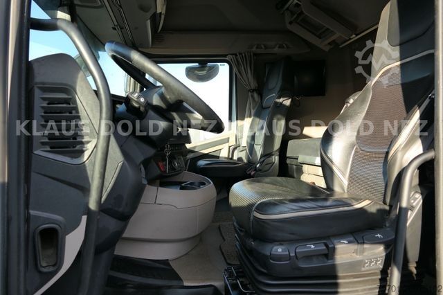 Standard tractor unit DAF XG 530 Retarder Standklima Liftachse Euro 6