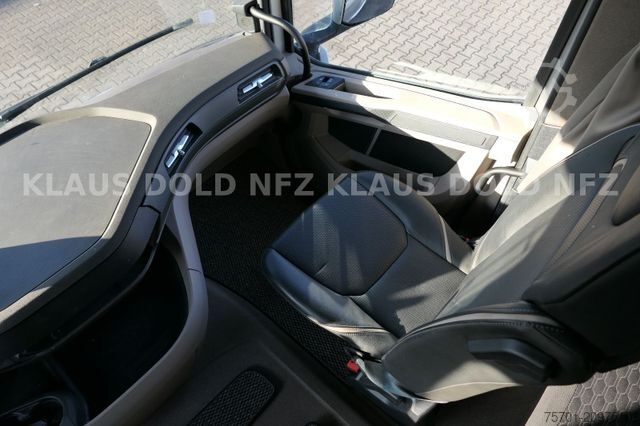 Standard tractor unit DAF XG 530 Retarder Standklima Liftachse Euro 6