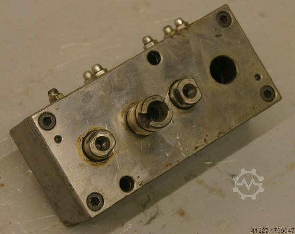 Mehrspindelkopf 3 Bohrer Nottmeyer 32 Lochabstand