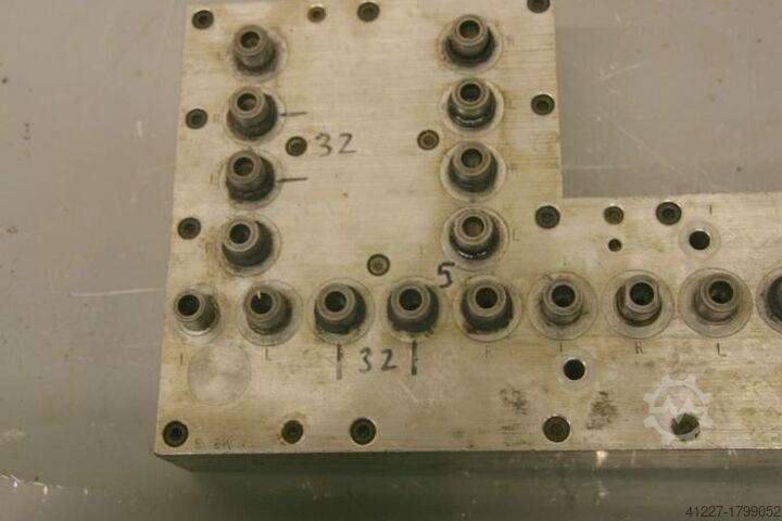 Mehrspindelkopf 21 Bohrer Nottmeyer 32 Lochabstand