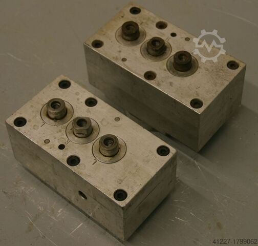 Multi-spindle head 3 drills Nottmeyer 32 Lochabstand
