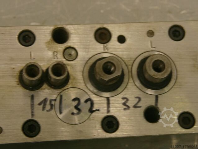 Mehrspindelkopf 4 Bohrer Nottmeyer 32/15 Lochabstand