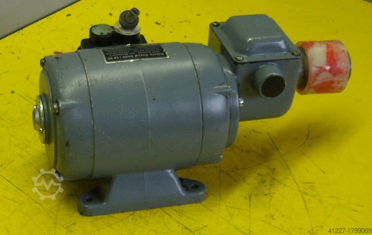 Geared motor 0.12 kW 784 rpm Groschopp WK0341501