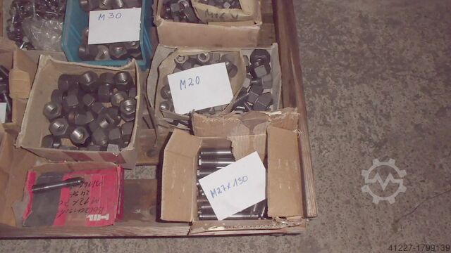 Schrauben 370 kg Bley div Größen