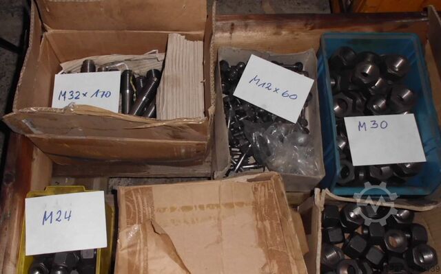 Schrauben 370 kg Bley div Größen