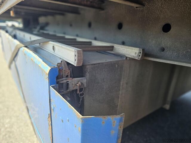 Vorhang seitlich VAN HOOL A3C002 / ALU RIMS / PALLET BOX / GALVANIZED STE...