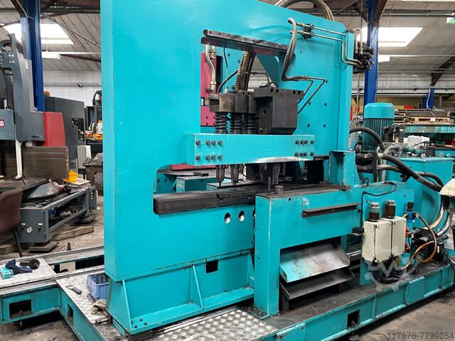 CNC FLAT BAR & ANGLE PUNCHING / SHEARING Kaltenbach APS TOP LINE