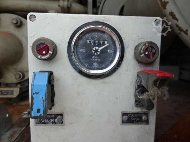 Feuerwehrfahrzeug UNIMOG U1300L Feuerwehr Gerätewagen