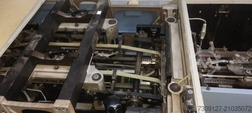 Broschürenfertigungssystem Albert Stahl Maschinenfabrik ST-100 4 STATION 060 lF 0008
