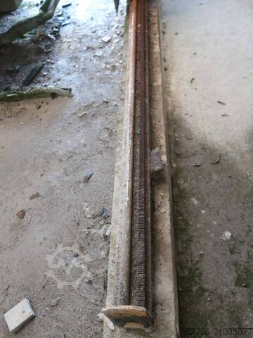 Brückenmontierte Sekundär-Aufsatztischsäge Gilbert SP12GA