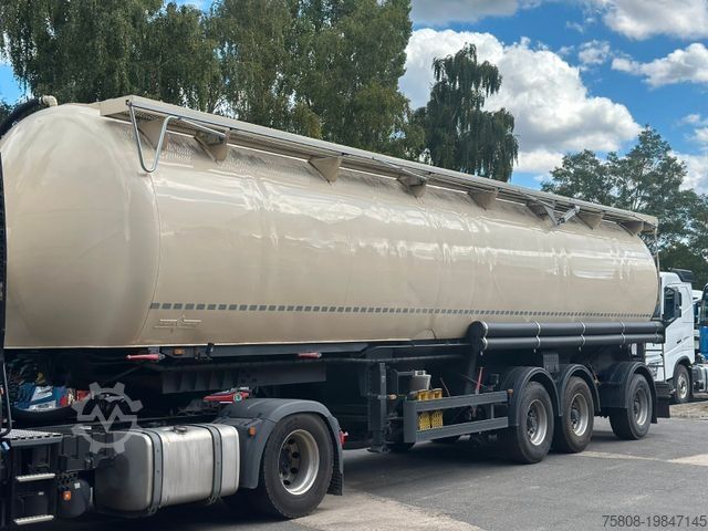 Silo semitrailer SPITZER SF2753 Futtersilo 7Kammer 8xDomdeckel Lenkachse