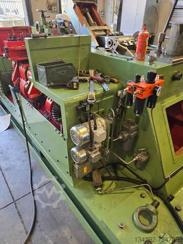 Schraubenherstellungsmaschine CARLO SALVI 873/SV