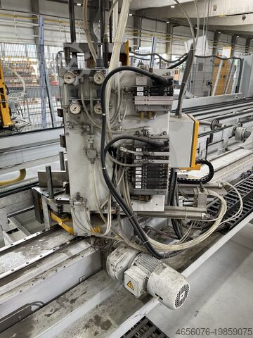 Four-head horizontal welding machine Hollinger MSP-I-280-300 4 headed