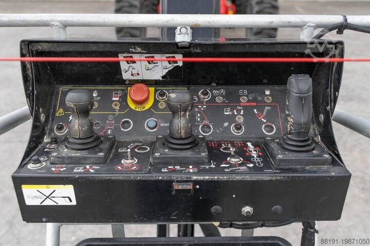 Gelenkteleskoparbeitsbühne Manitou 220 TJ