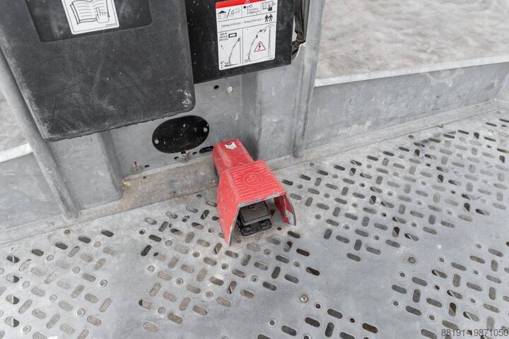 Gelenkteleskoparbeitsbühne Manitou 220 TJ