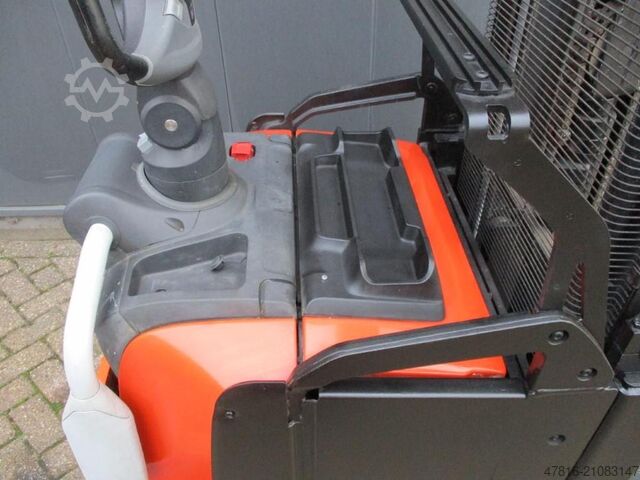 Hochhubwagen BT SPE200L