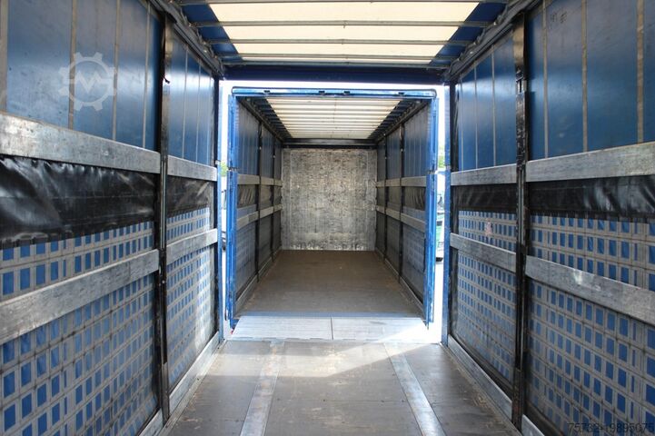 Flatbed truck with tarp MAN TGX 26.460 Retarder Plane-Zug 120M3 Durchlade