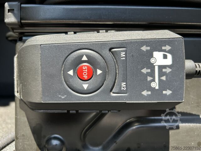 Volume tractor Mercedes-Benz Actros 1842 Bigspace / 777 dkm / Mega / Tacho V...