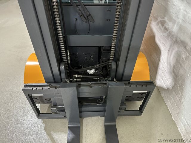 Gabelstapler Jungheinrich EFG S30 | 3500mm | 3000kg | ISS